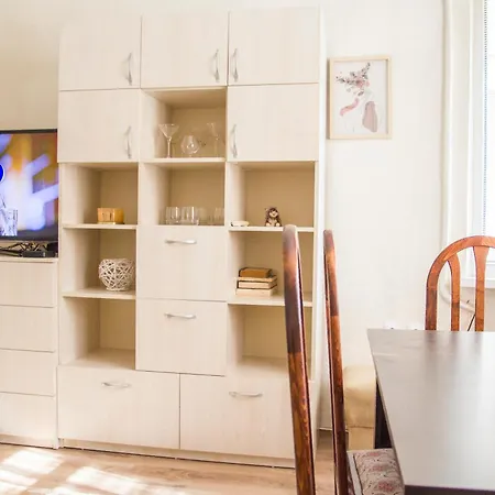 Family 4pax Flat Near National Palace Of Culture *