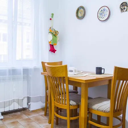 Family 4pax Flat Near National Palace Of Culture София