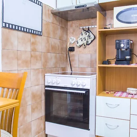 Family 4pax Flat Near National Palace Of Culture *